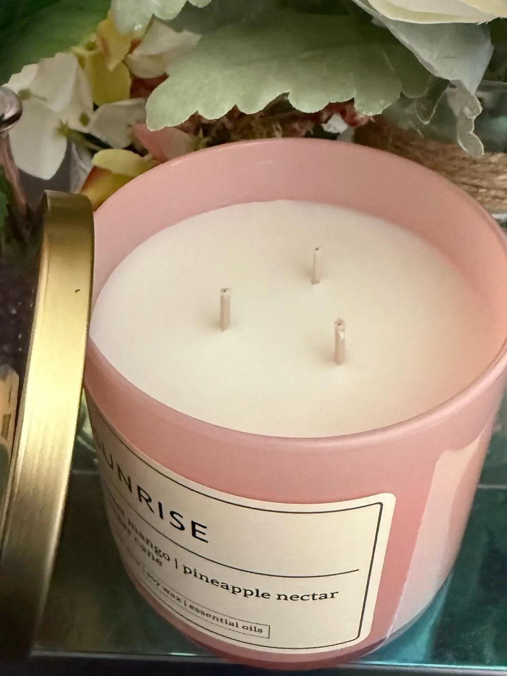 🆕🥭 DISTANT LANDS “SUNRISE” 3-WICK SCENTED SOY WAX CANDLE. BRAND NEW.